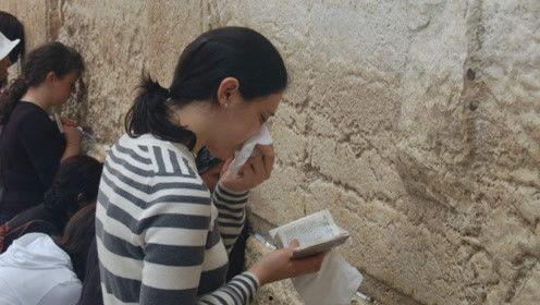 娱乐吃瓜君名媛,揭秘娱乐吃瓜君背后的名媛故事