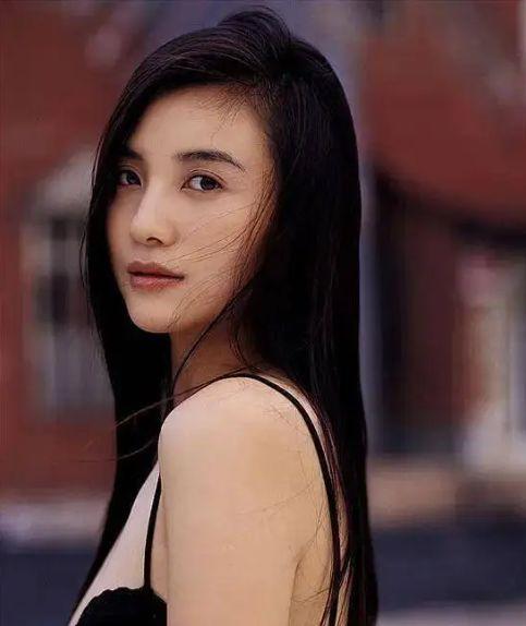 娱乐圈吃瓜爆料宋佳视频,娱乐圈幕后真相大揭秘